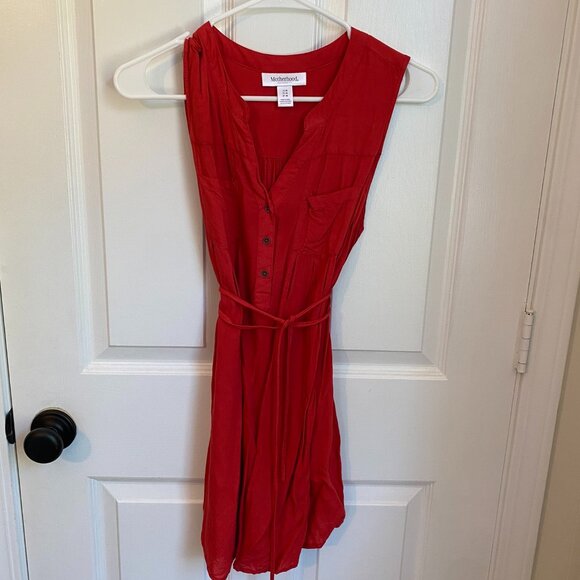 3/$15 Bundle | Sleeveless Maternity Blouse - Picture 1 of 3